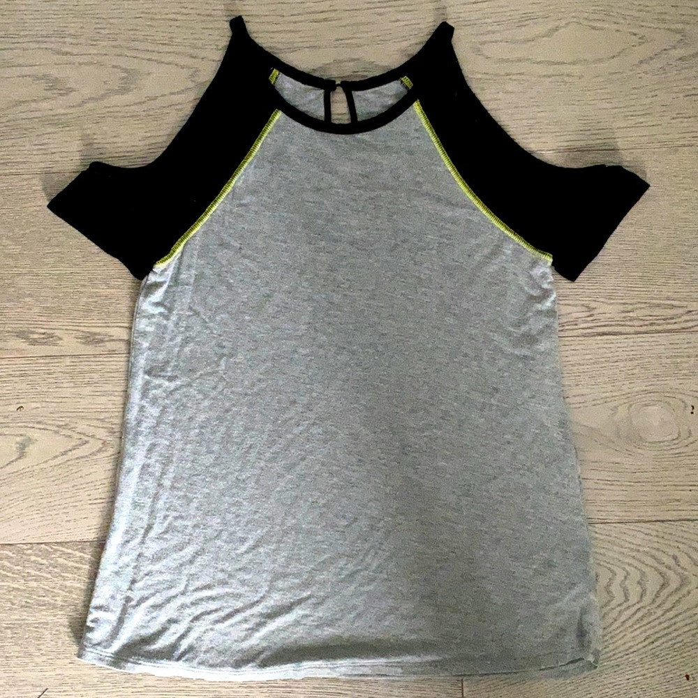 TARGET I Open- Shouldered Grey and Black Shirt